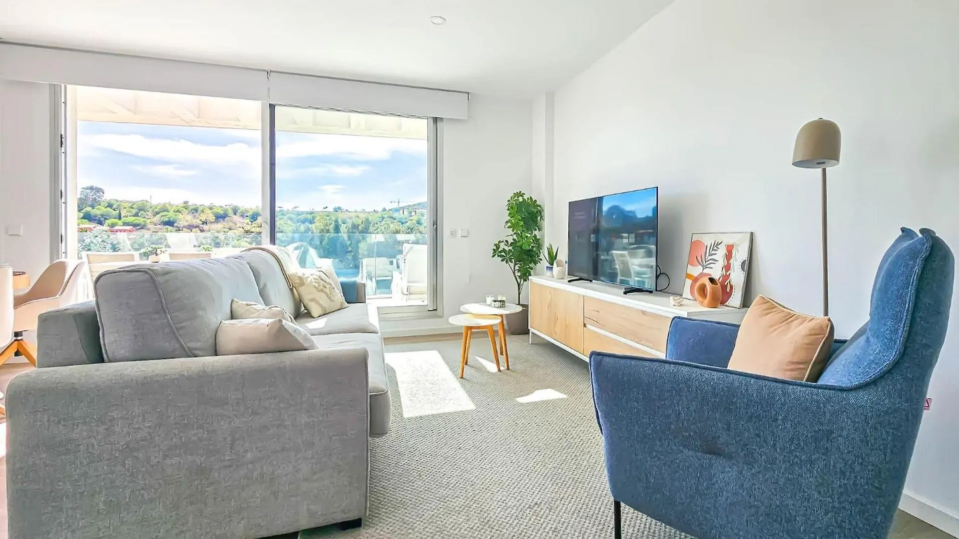 Appartamento 2 Bedroom Penthouse In Serenity Collection In Estepona